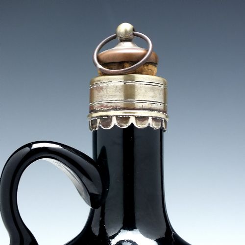VICTORIAN GREEN GLASS FLAGON DECANTER C1890 - ADDITIONAL PHOTO 3