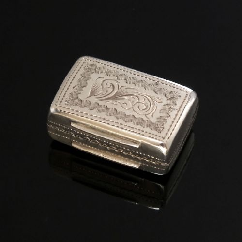 VICTORIAN SILVER VINAIGRETTE BY EDWARD SMITH BIRMINGHAM 1862 - ADDITIONAL PHOTO 1