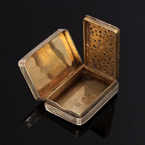GEORGIAN SILVER VINAIGRETTE BY THOMAS SHAW BIRMINGHAM 1829 - ADDITIONAL PHOTO 2