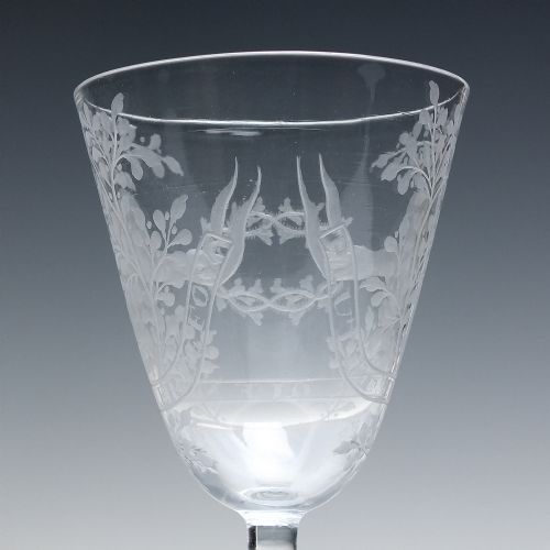 18TH CENTURY FRIENDSHIP ENGRAVED LIGHT BALUSTER WINE GLASS C1745 - ADDITIONAL PHOTO 6