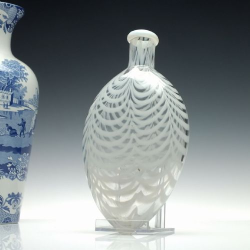 VICTORIAN NAILSEA GLASS FLASK WITH RARE OPALESCENT RIM C1830 - ADDITIONAL PHOTO 4