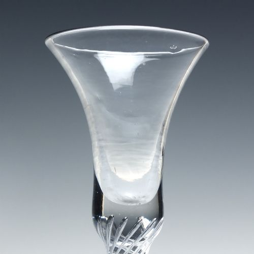 18TH CENTURY AIR TWIST WINE GLASS C1750 - ADDITIONAL PHOTO 3