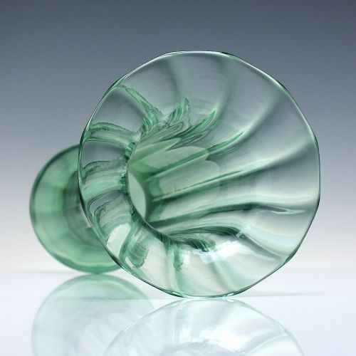 TALL ART NOUVEAU GREEN GLASS VASE C1900 - ADDITIONAL PHOTO 2