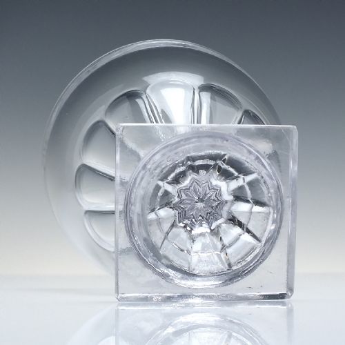 GEORGIAN ENGRAVED GLASS RUMMER WITH LEMON SQUEEZER FOOT C1800 - ADDITIONAL PHOTO 4