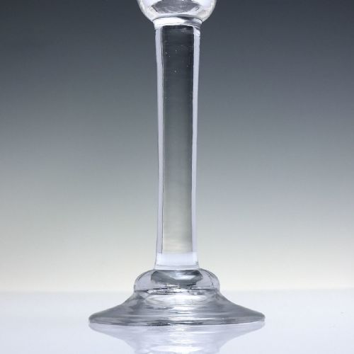 18TH CENTURY PLAIN STEM CORDIAL GLASS WITH DOMED FOOT C1750 - ADDITIONAL PHOTO 3