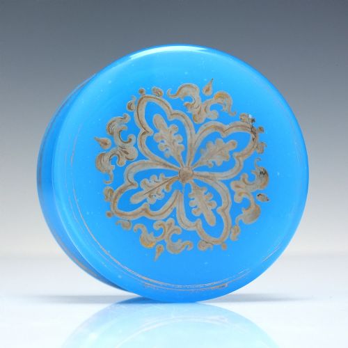 19TH CENTURY BLUE OPALINE ENAMELLED GLASS TRINKET BOX C1880 - ADDITIONAL PHOTO 2