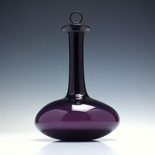 19TH CENTURY PERSONAL AMETHYST MELL GLASS DECANTER C1840 - ADDITIONAL PHOTO 1