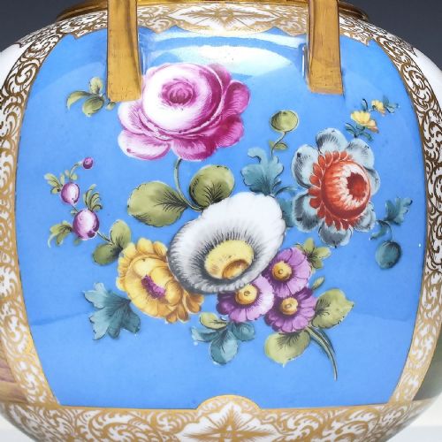 SPECTACULAR LARGE DRESDEN PORCELAIN LIDDED URN BY HELENA WOLFSON C1870 - ADDITIONAL PHOTO 10