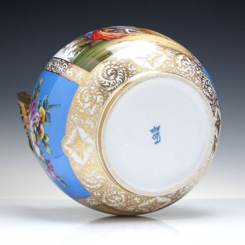 SPECTACULAR LARGE DRESDEN PORCELAIN LIDDED URN BY HELENA WOLFSON C1870 - ADDITIONAL PHOTO 13