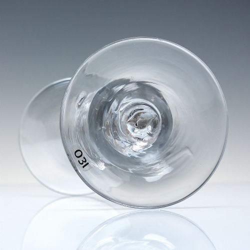 18TH CENTURY GEORGIAN BALUSTER WINE GLASS C1725 - ADDITIONAL PHOTO 2