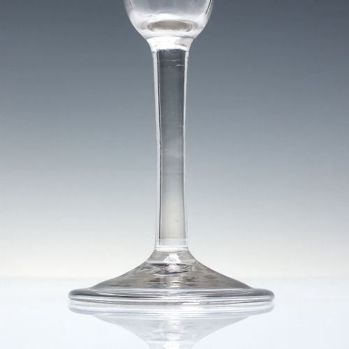 GEORGIAN ENGRAVED PLAIN STEM WINE GLASS WITH FOLDED FOOT C1740 - ADDITIONAL PHOTO 1