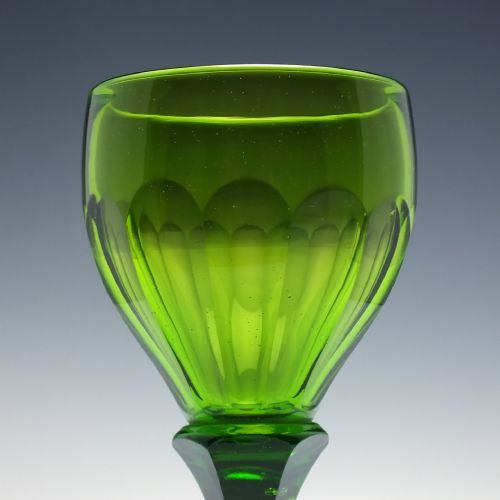 FOUR 19TH CENTURY BIEDERMEIER GREEN CUT WINE GLASSES C1840 - ADDITIONAL PHOTO 3