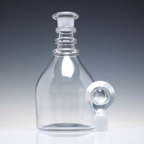18TH CENTURY PRUSSIAN GLASS DECANTER C1785 - ADDITIONAL PHOTO 2