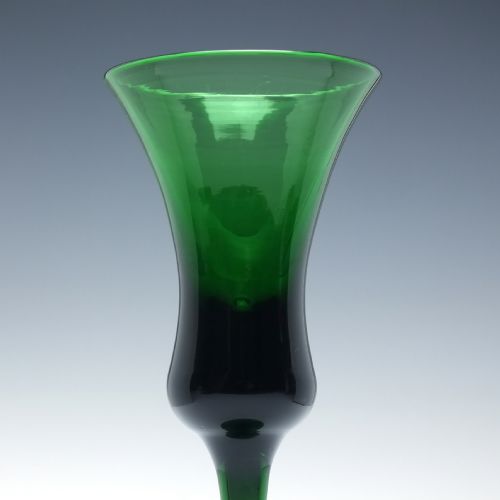 RARE 19TH CENTURY GREEN WINE GLASS C1880 - ADDITIONAL PHOTO 3