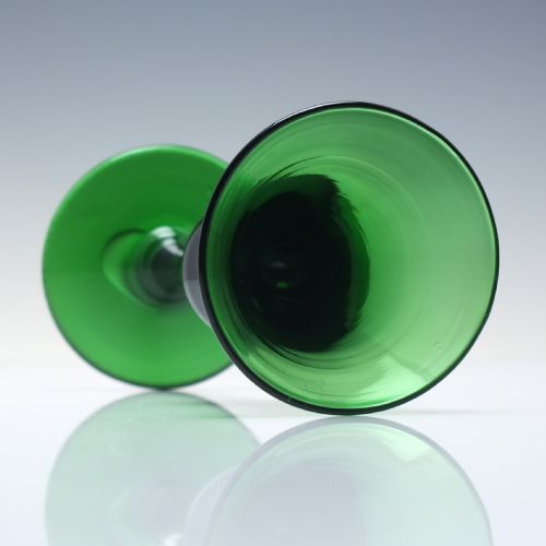 RARE 19TH CENTURY GREEN WINE GLASS C1880 - ADDITIONAL PHOTO 4