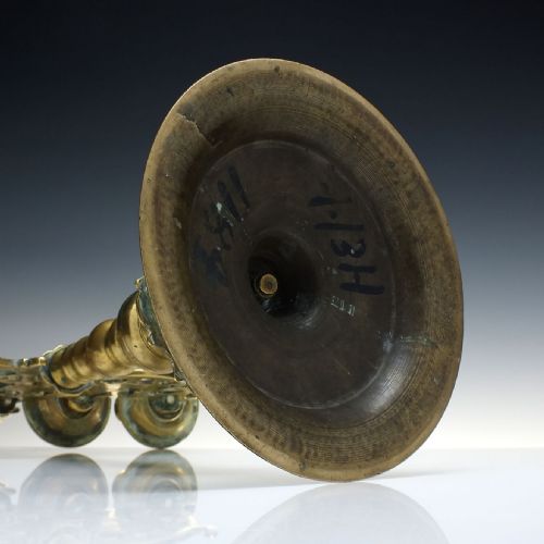 RARE 18TH CENTURY JUDAICA SHABBATSABBATH BRASS CANDELABRA C1750 - ADDITIONAL PHOTO 7
