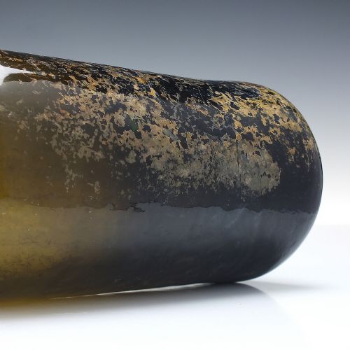18TH CENTURY IRIDESCENT CYLINDER GLASS WINE BOTTLE C1780 - ADDITIONAL PHOTO 3