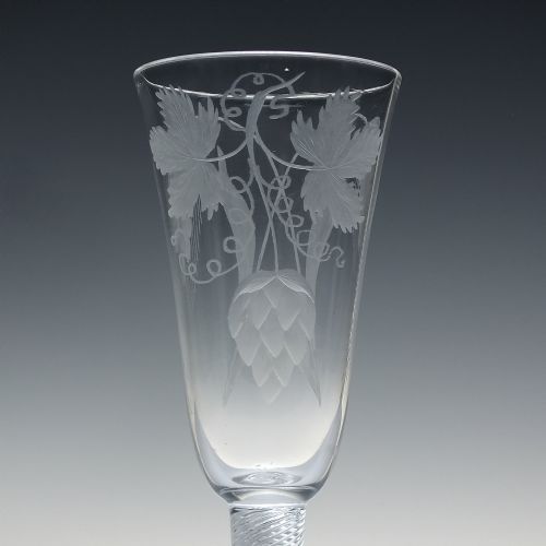 18TH CENTURY ENGRAVED AIR TWIST ALE GLASS C1750 - ADDITIONAL PHOTO 3