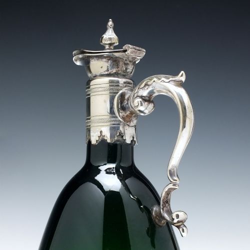 VICTORIAN BRISTOL GREEN GLASS DECANTER OR CLARET JUG C1870 - ADDITIONAL PHOTO 1