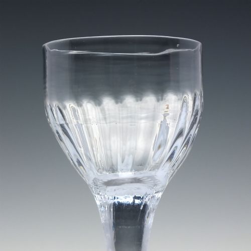 GEORGIAN PLAIN STEM WINE GLASS WITH RIBBED BOWL AND FOLDED FOOT C1740 - ADDITIONAL PHOTO 3