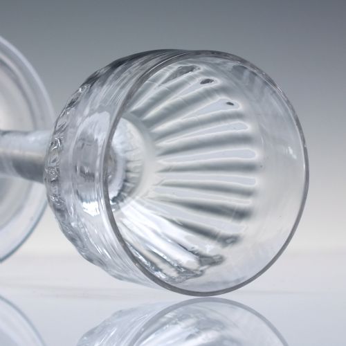 GEORGIAN PLAIN STEM WINE GLASS WITH RIBBED BOWL AND FOLDED FOOT C1740 - ADDITIONAL PHOTO 5