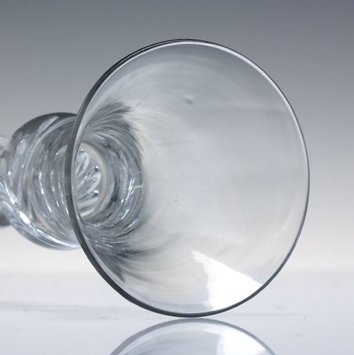 18TH CENTURY AIR TWIST WINE GLASS C1750 WITH APPLIED ANNULATED COLLAR - ADDITIONAL PHOTO 4