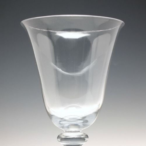 LARGE GEORGIAN 18TH CENTURY BALUSTER GLASS GOBLET C1730 - ADDITIONAL PHOTO 4