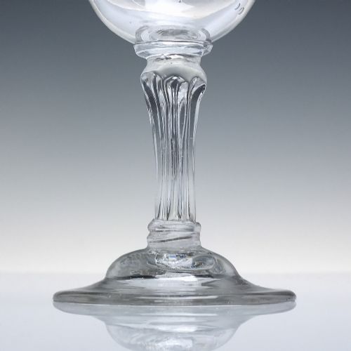 18TH CENTURY PEDESTAL STEM CHAMPAGNE GLASS C1750 - ADDITIONAL PHOTO 2