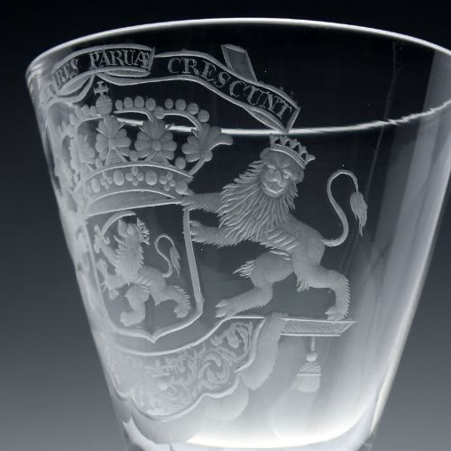 18TH CENTURY CEREMONIAL ARMORIAL PEDESTAL STEM WINE GOBLET C1730 - ADDITIONAL PHOTO 5