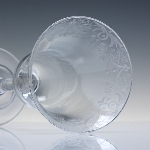 18TH CENTURY PLAIN STEM ENGRAVED GOBLET C1760 - ADDITIONAL PHOTO 4