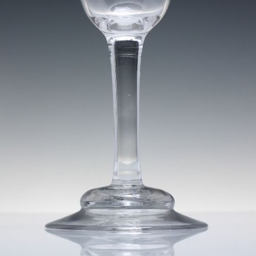 18TH CENTURY PLAIN STEM ENGRAVED GOBLET C1760 - ADDITIONAL PHOTO 2