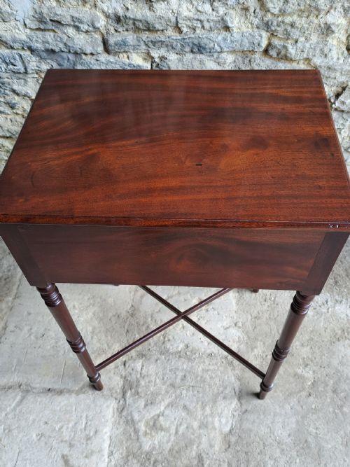 MAHOGANY SIDE TABLE CIRCA 1820 - ADDITIONAL PHOTO 3