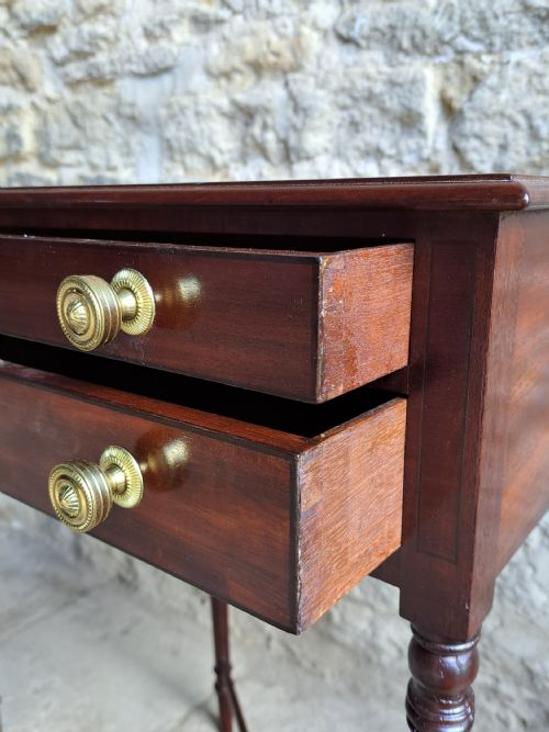 MAHOGANY SIDE TABLE CIRCA 1820 - ADDITIONAL PHOTO 5
