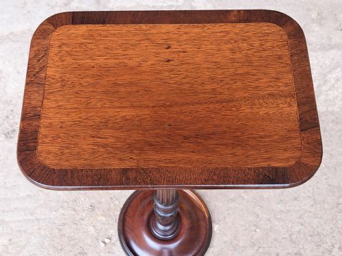 MAHOGANY AND ROSEWOOD WINE TABLE CIRCA 1830 - ADDITIONAL PHOTO 1