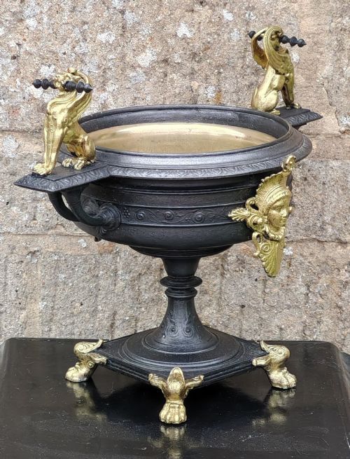 EARLY VICTORIAN CAST IRON CENTRE PIECE - ADDITIONAL PHOTO 7