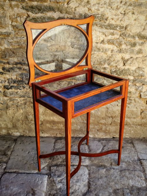 SATINWOOD BIJOUTERIE CIRCA 1880 - ADDITIONAL PHOTO 1