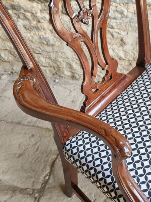 MAHOGANY ARMCHAIR CARVER CIRCA 1810 - ADDITIONAL PHOTO 5