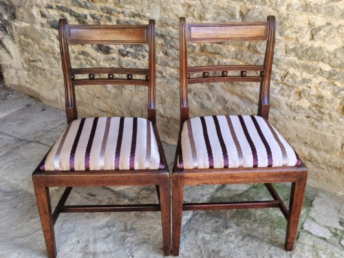 PAIR OF MAHOGANY DINING CHAIRS CIRCA 1800 - ADDITIONAL PHOTO 1