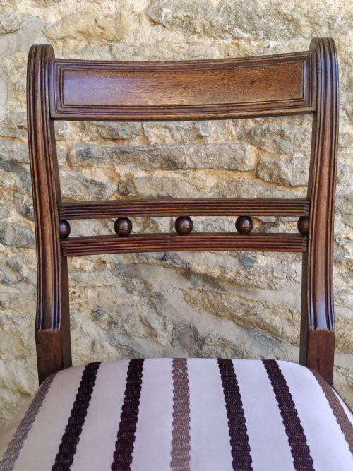 PAIR OF MAHOGANY DINING CHAIRS CIRCA 1800 - ADDITIONAL PHOTO 4