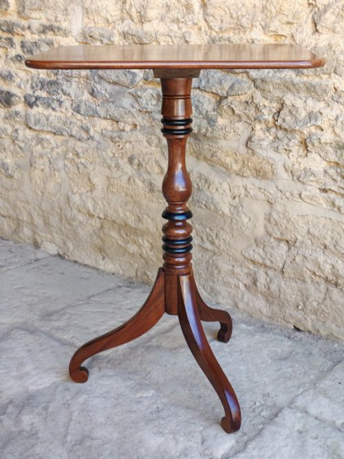YEW TOP TRIPOD TABLE CIRCA 1820 - ADDITIONAL PHOTO 2