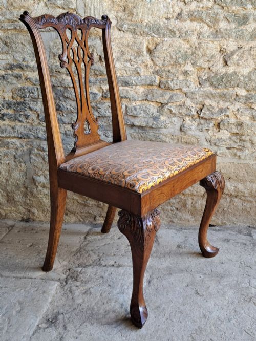 WALNUT SIDE CHAIR 19TH CENTURY - ADDITIONAL PHOTO 1