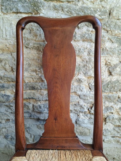 QUEEN ANNE WALNUT CHAIR CIRCA 1710 - ADDITIONAL PHOTO 4