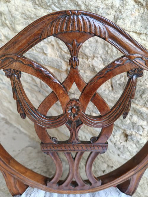WALNUT SHIELD BACK SIDE CHAIR CIRCA 1790 - ADDITIONAL PHOTO 5