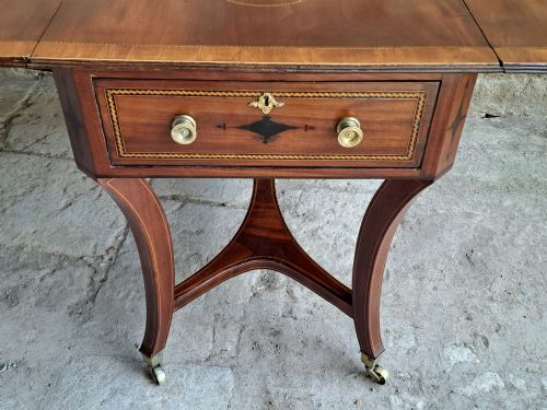 RARE TEA CADDY TABLE CIRCA 1820 - ADDITIONAL PHOTO 3