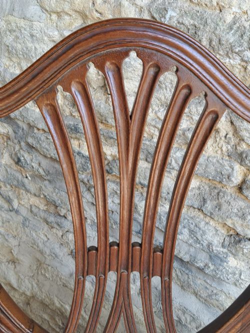 PAIR OF MAHOGANY HEPPLEWHITE CHAIRS CIRCA 1790 - ADDITIONAL PHOTO 4
