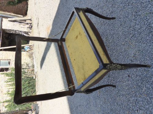 A mid-19th century French kingwood bijouterie table featuring glazed glass panels, gilt-bronze ormolu mounts, and cabriole legs. View IV