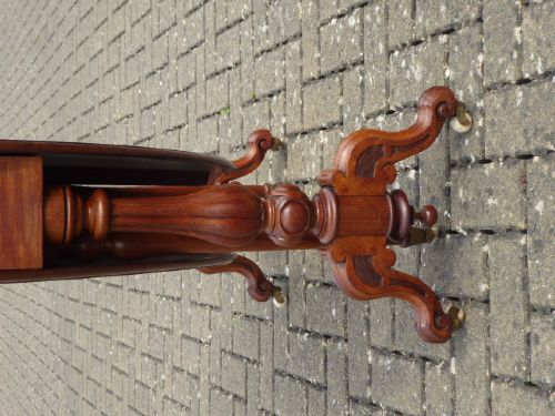 Victorian solid walnut sutherland table circa 1860 View VI