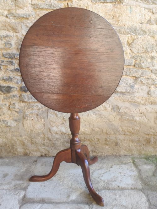 Oak tripod tipping table circa 1780