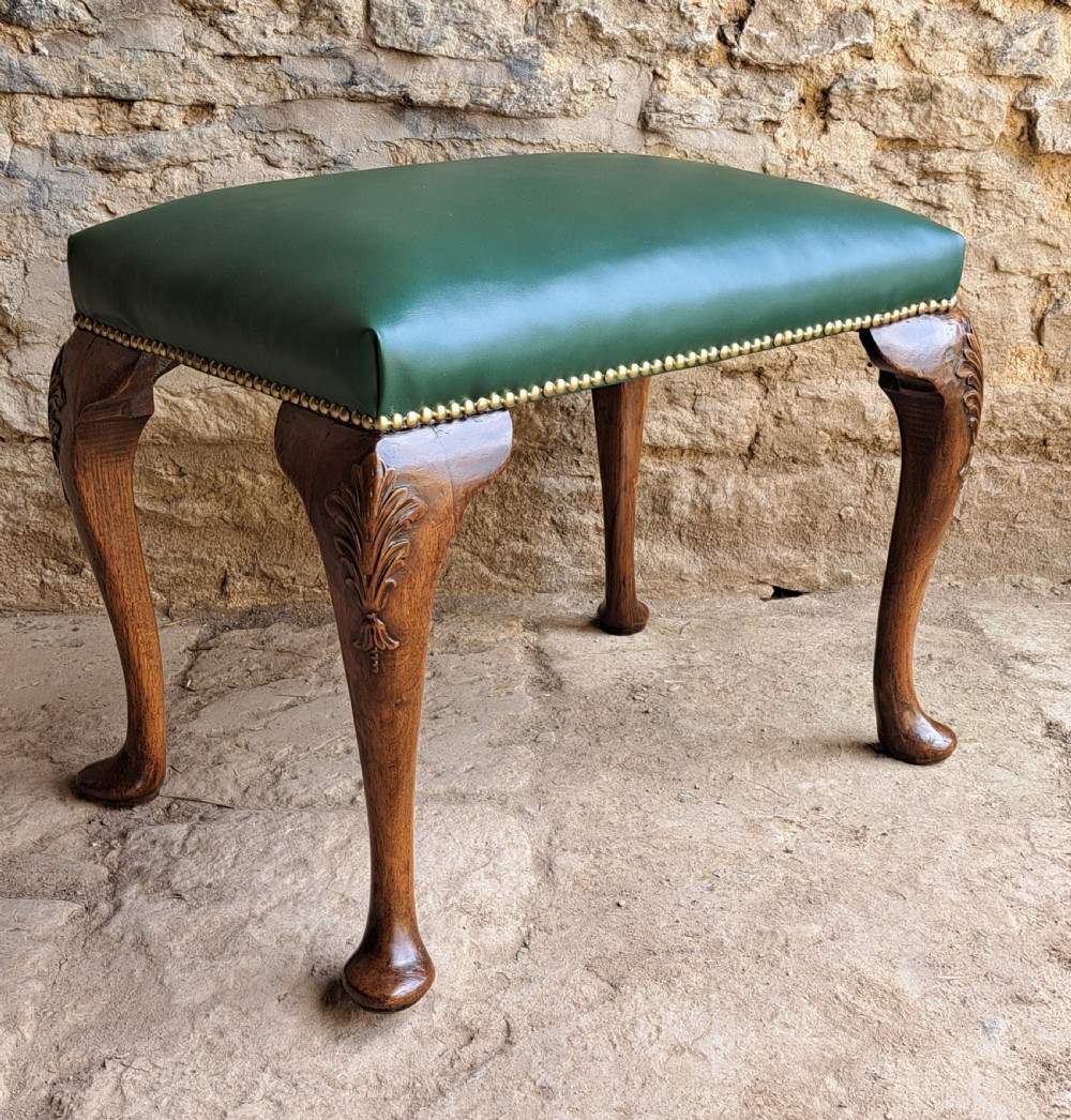 Walnut stool circa 1770 View VI