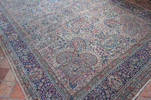ANTIQUE KIRMAN CARPET PERSIAN CIRCA 1910 - ADDITIONAL PHOTO 3
